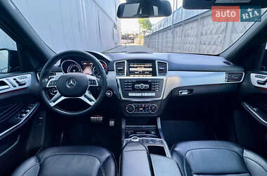 Внедорожник / Кроссовер Mercedes-Benz M-Class 2013 в 