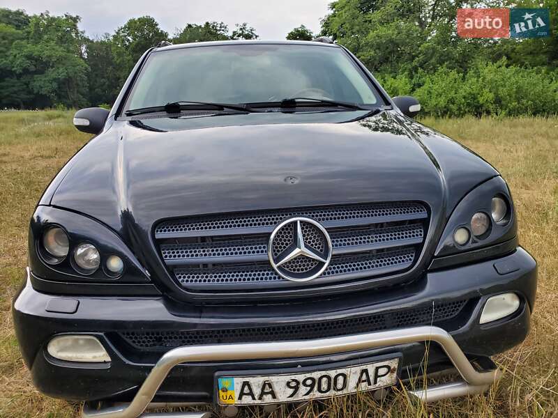 Внедорожник / Кроссовер Mercedes-Benz M-Class 2001 в Киеве