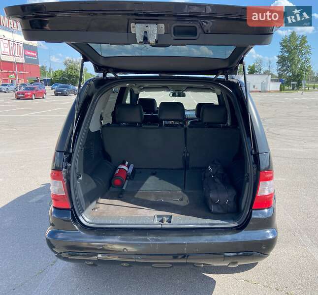 Внедорожник / Кроссовер Mercedes-Benz M-Class 2002 в Киеве