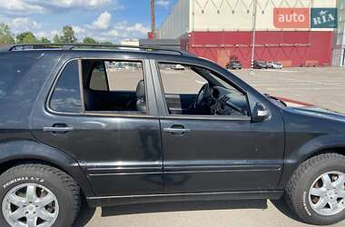 Внедорожник / Кроссовер Mercedes-Benz M-Class 2002 в 