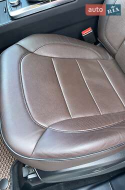 Внедорожник / Кроссовер Mercedes-Benz M-Class 2012 в 