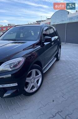 Внедорожник / Кроссовер Mercedes-Benz M-Class 2012 в 