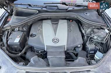 Внедорожник / Кроссовер Mercedes-Benz M-Class 2012 в 