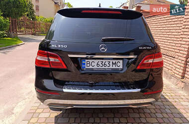 Внедорожник / Кроссовер Mercedes-Benz M-Class 2013 в 