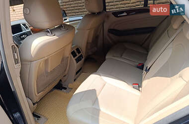 Внедорожник / Кроссовер Mercedes-Benz M-Class 2013 в 
