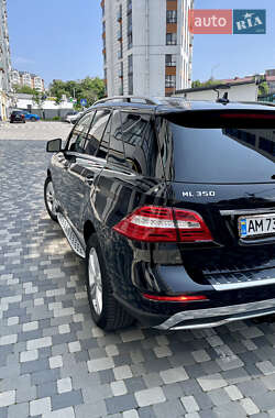 Внедорожник / Кроссовер Mercedes-Benz M-Class 2014 в 