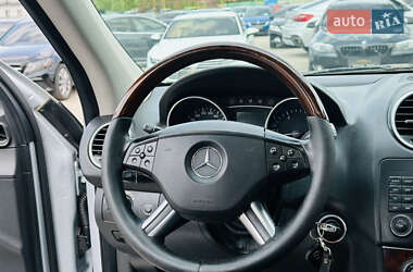 Внедорожник / Кроссовер Mercedes-Benz M-Class 2007 в 