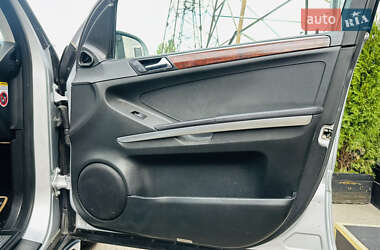 Внедорожник / Кроссовер Mercedes-Benz M-Class 2007 в 