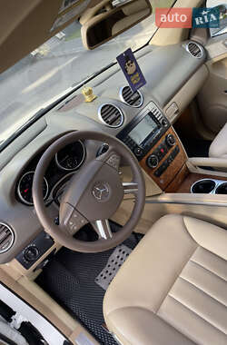 Внедорожник / Кроссовер Mercedes-Benz M-Class 2007 в 