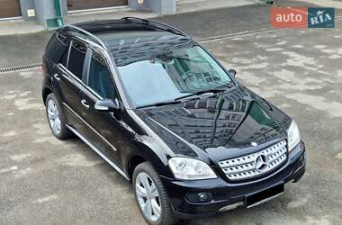 Позашляховик / Кросовер Mercedes-Benz M-Class 2008 в 