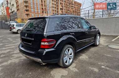 Позашляховик / Кросовер Mercedes-Benz M-Class 2008 в 