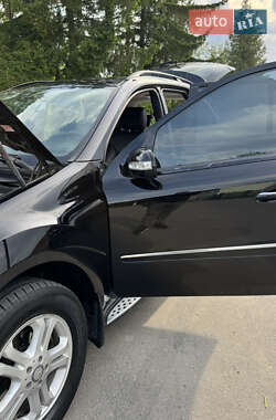 Внедорожник / Кроссовер Mercedes-Benz M-Class 2008 в 