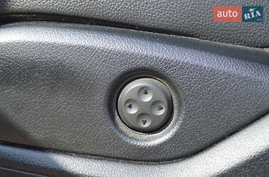 Внедорожник / Кроссовер Mercedes-Benz M-Class 2013 в 