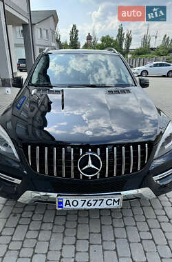 Внедорожник / Кроссовер Mercedes-Benz M-Class 2014 в 