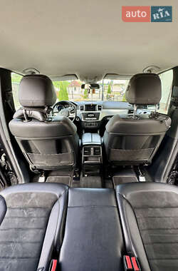 Внедорожник / Кроссовер Mercedes-Benz M-Class 2014 в 