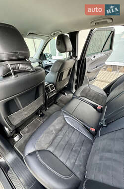 Внедорожник / Кроссовер Mercedes-Benz M-Class 2014 в 