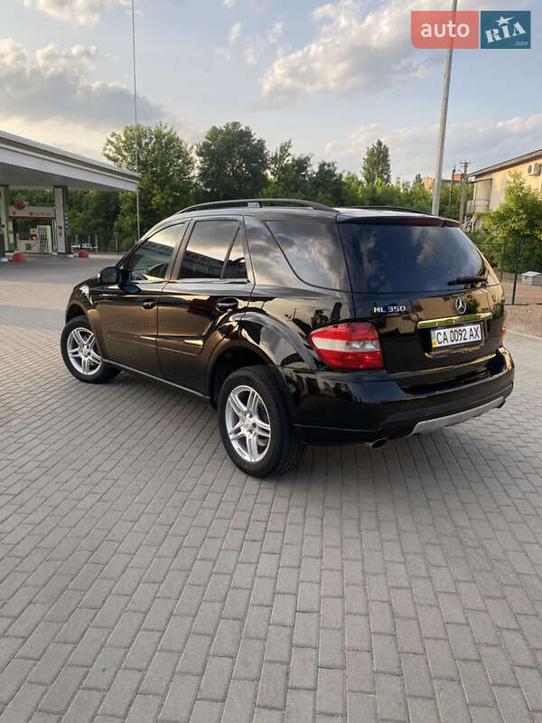 Внедорожник / Кроссовер Mercedes-Benz M-Class 2006 в Житомире фото 7 Внедорожник / Кроссовер Mercedes-Benz M-Class 2006 в Житомире