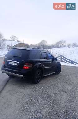 Внедорожник / Кроссовер Mercedes-Benz M-Class 2007 в 