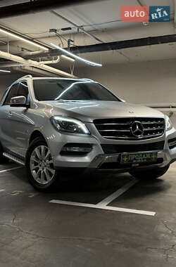 Позашляховик / Кросовер Mercedes-Benz M-Class 2012 в Дніпрі
