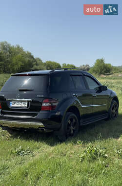 Внедорожник / Кроссовер Mercedes-Benz M-Class 2008 в 