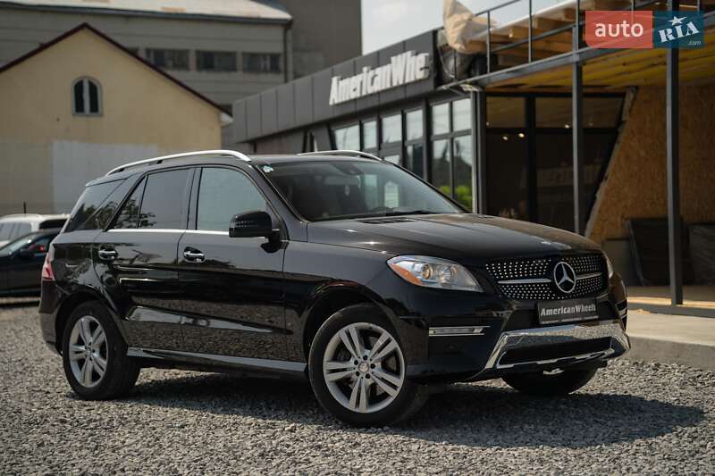 Внедорожник / Кроссовер Mercedes-Benz M-Class 2012 в Черновцах