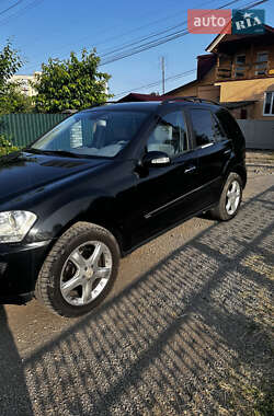 Внедорожник / Кроссовер Mercedes-Benz M-Class 2007 в 