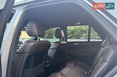 Внедорожник / Кроссовер Mercedes-Benz M-Class 2012 в 