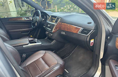 Внедорожник / Кроссовер Mercedes-Benz M-Class 2012 в 