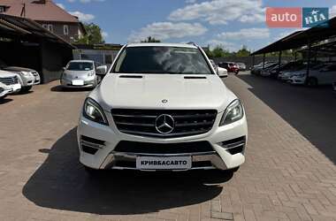 Внедорожник / Кроссовер Mercedes-Benz M-Class 2012 в 