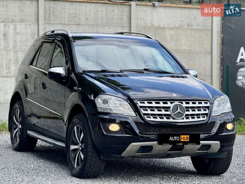 Внедорожник / Кроссовер Mercedes-Benz M-Class 2010 в Харькове