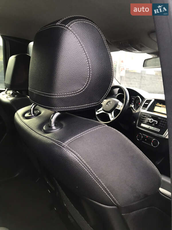 Позашляховик / Кросовер Mercedes-Benz M-Class 2012 в Луцьку