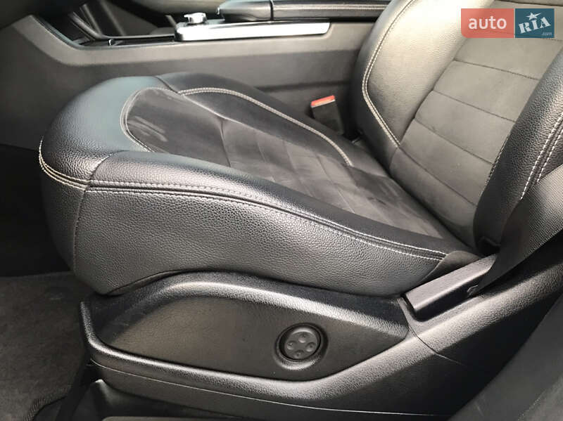 Позашляховик / Кросовер Mercedes-Benz M-Class 2012 в Луцьку