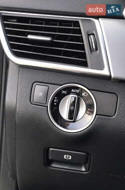 Внедорожник / Кроссовер Mercedes-Benz M-Class 2012 в 