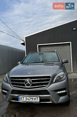 Внедорожник / Кроссовер Mercedes-Benz M-Class 2013 в 