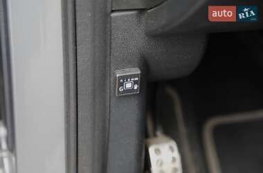 Внедорожник / Кроссовер Mercedes-Benz M-Class 2011 в 