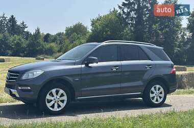 Позашляховик / Кросовер Mercedes-Benz M-Class 2011 в Києві
