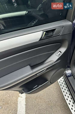 Внедорожник / Кроссовер Mercedes-Benz M-Class 2010 в 