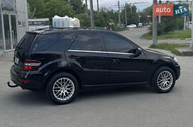 Внедорожник / Кроссовер Mercedes-Benz M-Class 2008 в 