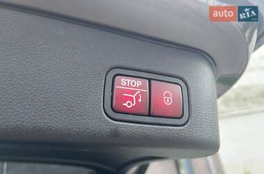 Внедорожник / Кроссовер Mercedes-Benz M-Class 2014 в 