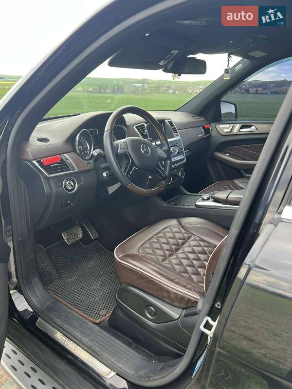 Позашляховик / Кросовер Mercedes-Benz M-Class 2012 в Міжгір'ї