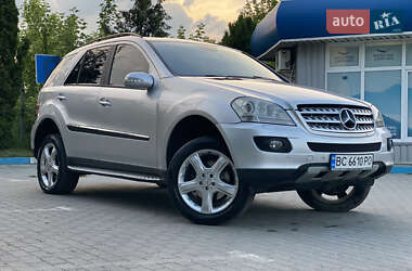 Внедорожник / Кроссовер Mercedes-Benz M-Class 2005 в 