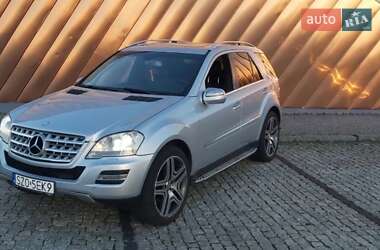 Внедорожник / Кроссовер Mercedes-Benz M-Class 2009 в Бойнях