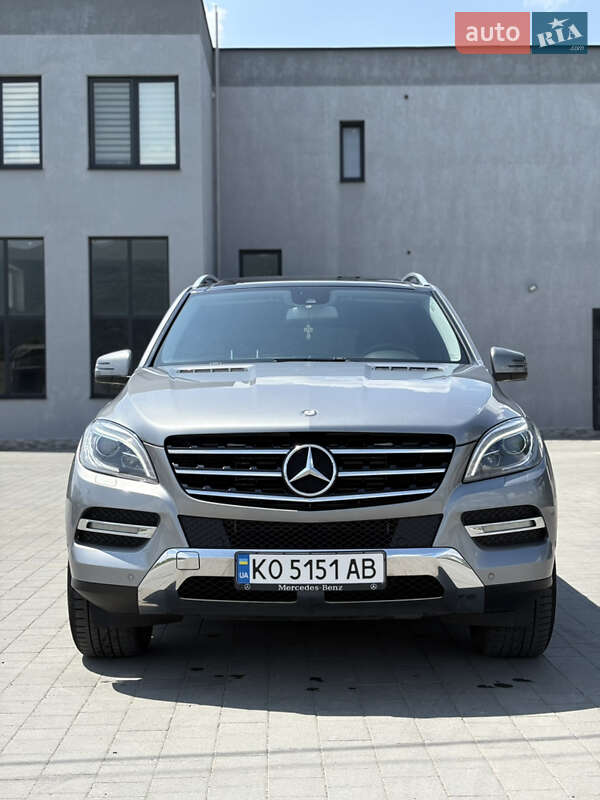 Mercedes-Benz M-Class 2012