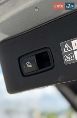 Внедорожник / Кроссовер Mercedes-Benz M-Class 2012 в 