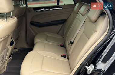 Внедорожник / Кроссовер Mercedes-Benz M-Class 2012 в 