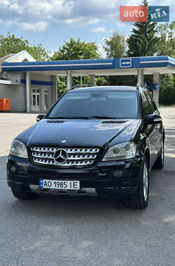 Внедорожник / Кроссовер Mercedes-Benz M-Class 2006 в Черновцах