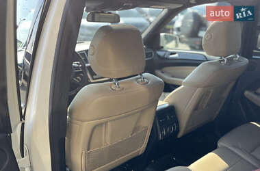 Внедорожник / Кроссовер Mercedes-Benz M-Class 2013 в 