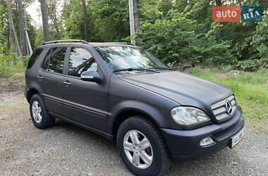 Внедорожник / Кроссовер Mercedes-Benz M-Class 2005 в 