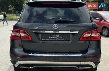 Внедорожник / Кроссовер Mercedes-Benz M-Class 2013 в 