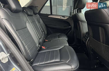 Внедорожник / Кроссовер Mercedes-Benz M-Class 2013 в 